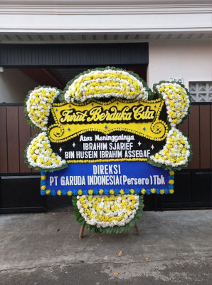 Papan Bunga Duka di Lolat